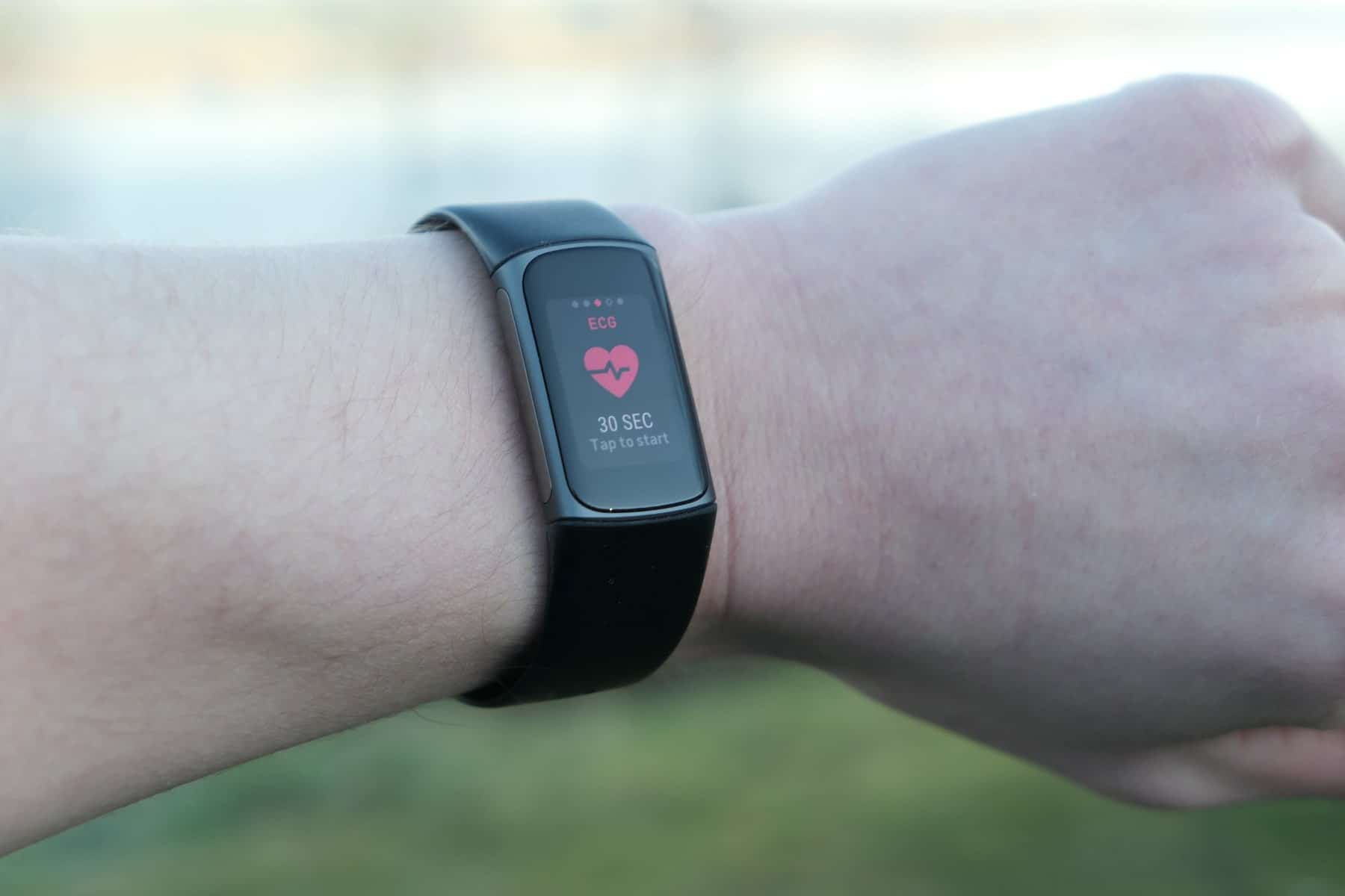 Fitbit Charge 5 ECG mätning