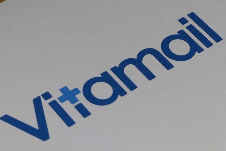 Vitamail logo
